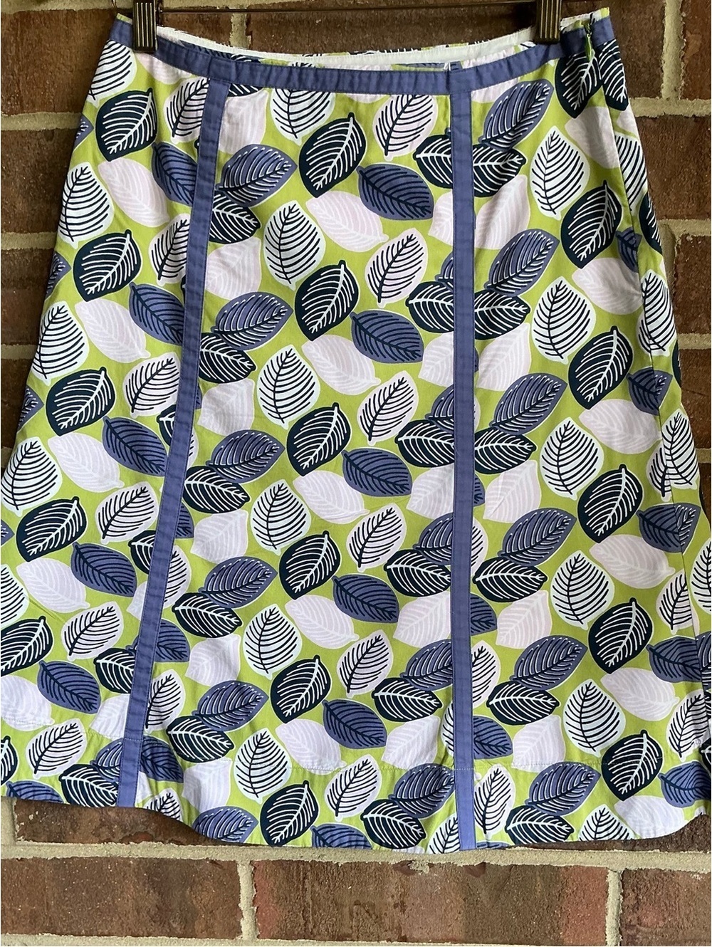 Boden Lime, Navy and White Leaf-Print A-Line Skirt